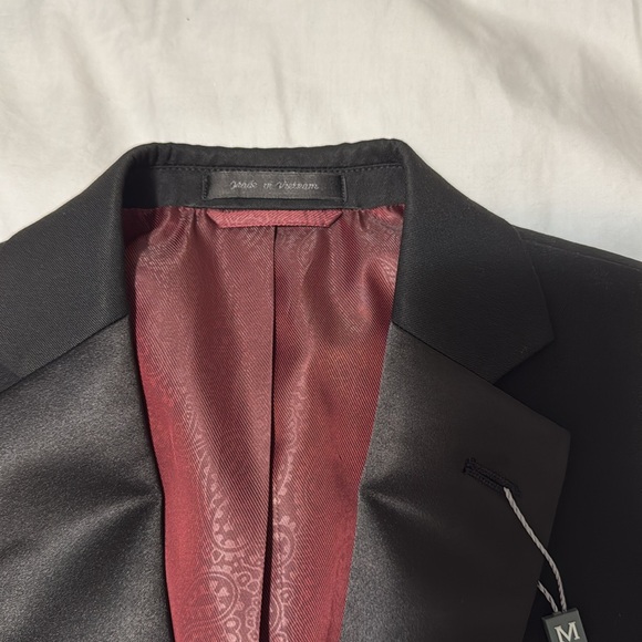 Madison black tie options blazers Tuxedo Jacket polyester and nylon blend. - Picture 15 of 16